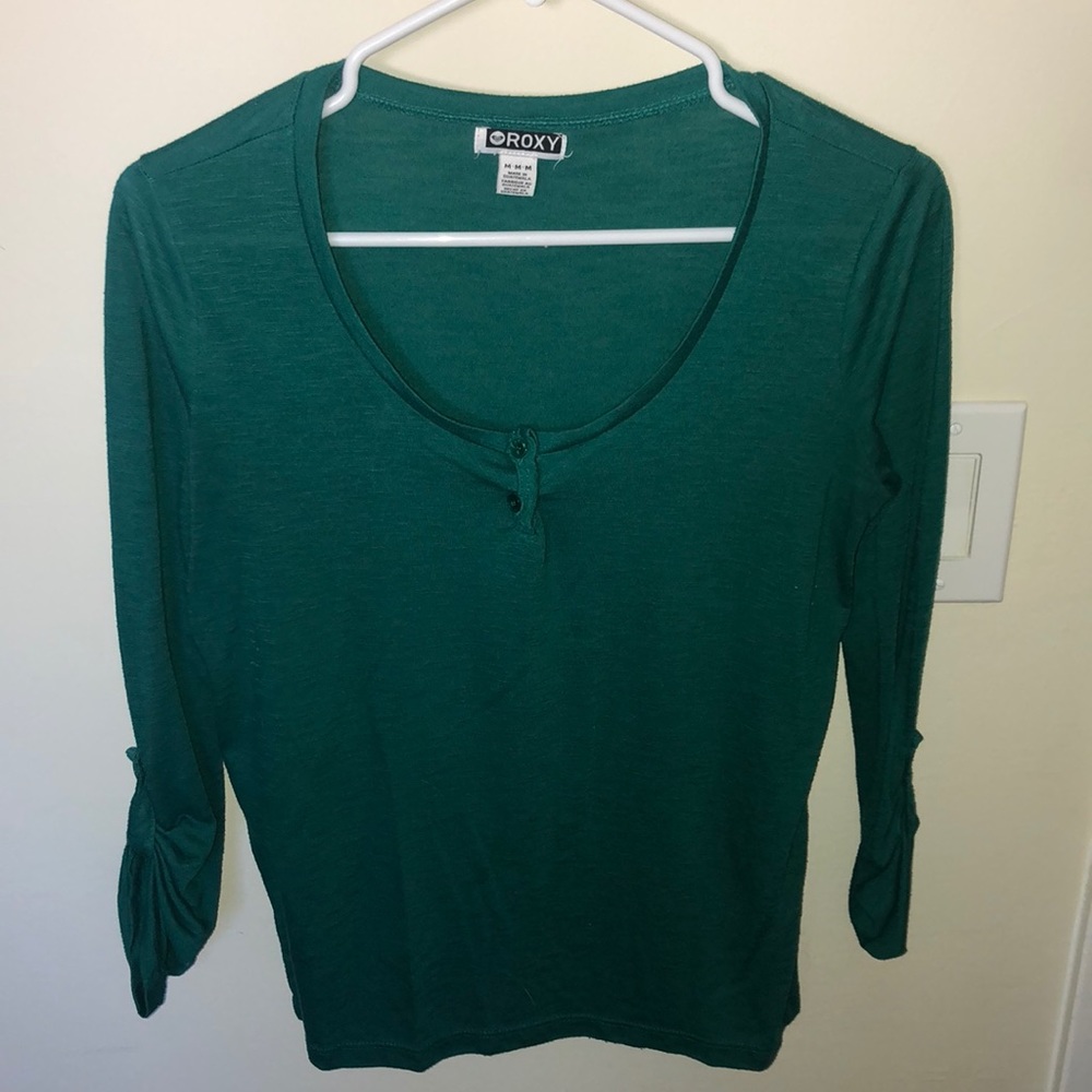 green roxy top